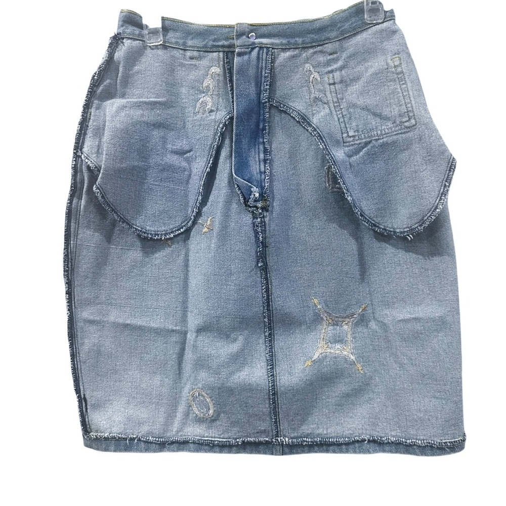 Cedars Embellished Denim Skirt; Y2K-era embellished denim skirt; Size 10 - Picture 5 of 10
